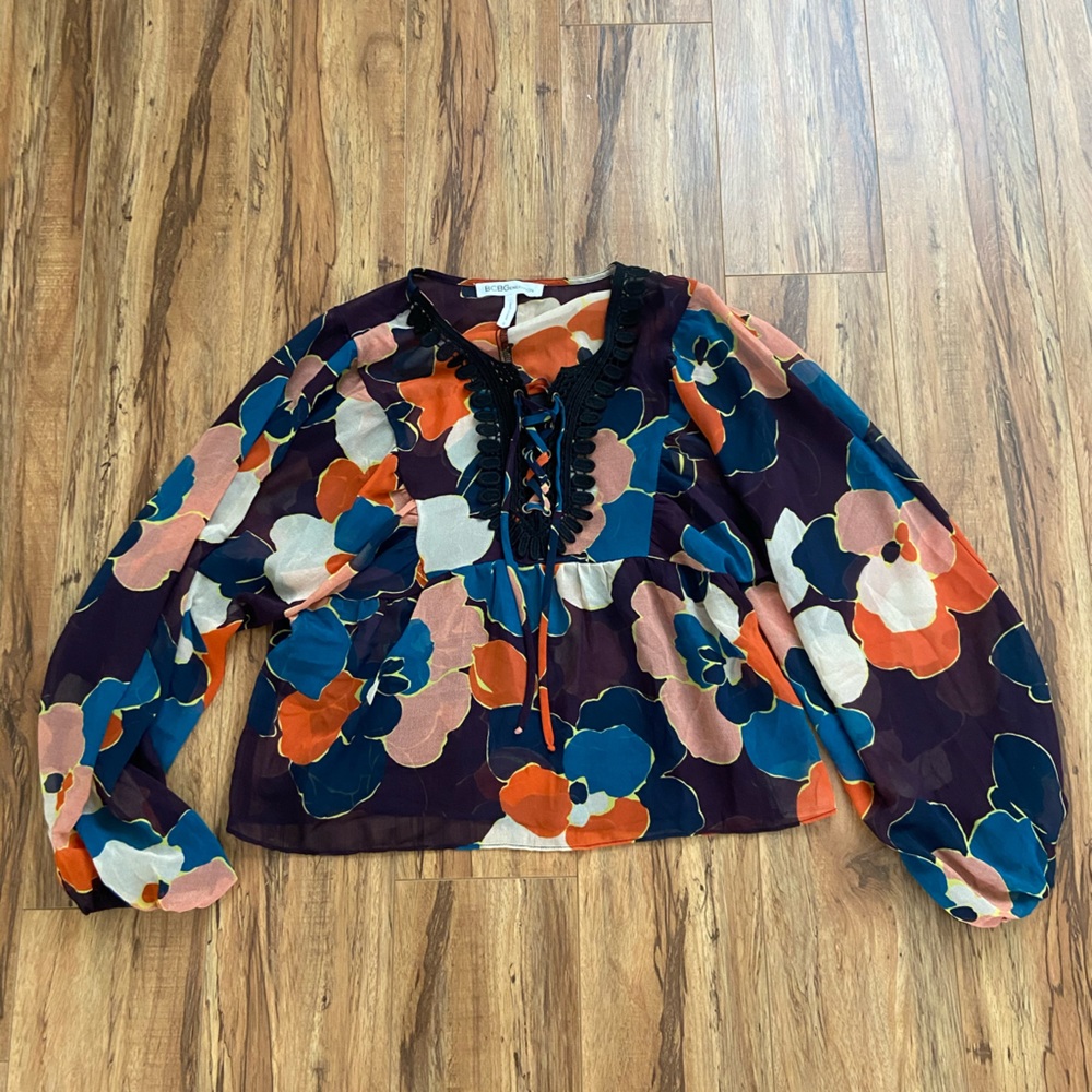 BCBGeneration Floral Blouse Sz S